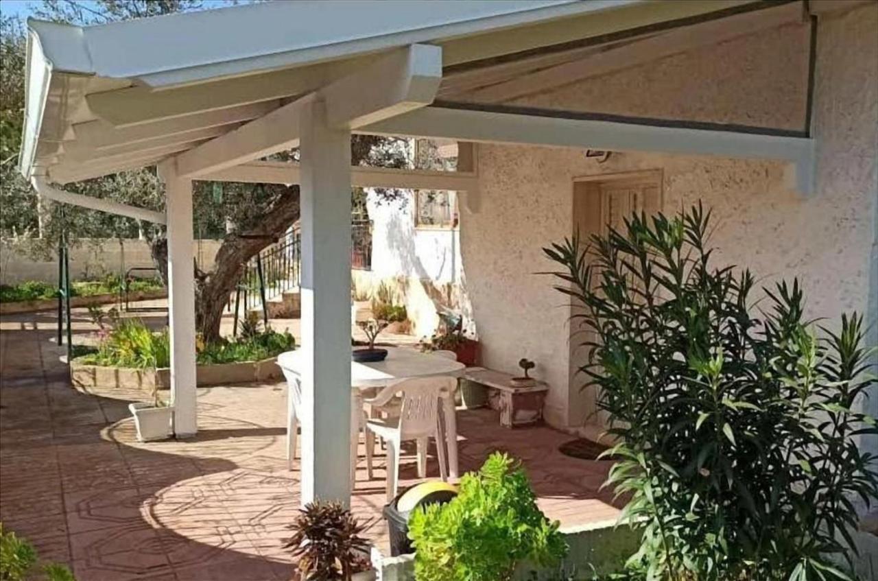Stella Dell'Urmo Villa Avetrana Buitenkant foto